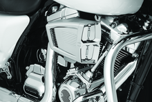Load image into Gallery viewer, Kuryakyn Precision Tappet Block Accent 17-Up Milwaukee-8 - Chrome