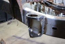 Load image into Gallery viewer, Rust Buster 95-04 Toyota Tacoma Rear Cab Mount - Left Side