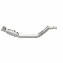 Load image into Gallery viewer, MagnaFlow 05-14 300 V8 6.4 OEM Underbody Direct Fit Converter