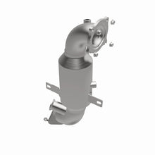 Load image into Gallery viewer, MagnaFlow Direct Fit Catalytic Converter 18-20 Alfa Romeo Giulia Single Underbody 2L