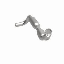 Load image into Gallery viewer, MagnaFlow 03-04 Ford Expedition 5.4L Direct Fit Converter