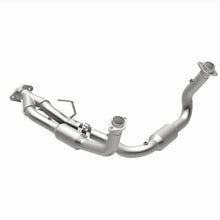 Load image into Gallery viewer, MagnaFlow 05-06 Jeep Grand Cherokee 4.7L Direct Fit Catalytic Converter