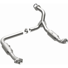 Load image into Gallery viewer, MagnaFlow 06-10 Ford Explorer 4.6L Direct Fit Converter