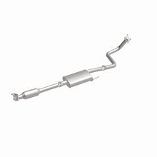Load image into Gallery viewer, MagnaFlow Direct Fit Catalytic Converter OEM 20-22 Kia Soul 2L Underbody