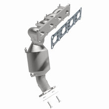 Load image into Gallery viewer, MagnaFlow 13-16 Dart L4 2 2.4 OEM Manifold Direct Fit Converter