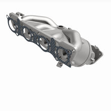 Load image into Gallery viewer, MagnaFlow 17-20 Nissan Rogue Sport Single Manifold 2L Direct Fit Converter