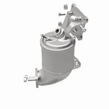 Load image into Gallery viewer, MagnaFlow Direct Fit Catalytic Converter 21-22 Kia Sorento 2.5L OEM