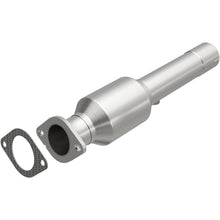 Load image into Gallery viewer, MagnaFlow 02-06 Sierra 2500HD 6.0L Direct Fit Converter