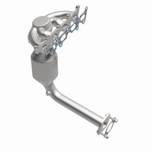 Load image into Gallery viewer, MagnaFlow 12-13 500 L4 1.4 OEM Manifold Direct Fit Converter