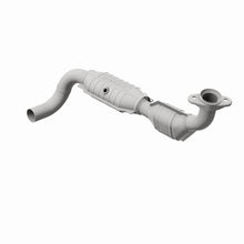 Load image into Gallery viewer, MagnaFlow 04-05 Ford F-150 5.4L Direct Fit Converter