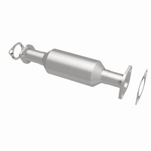 Load image into Gallery viewer, MagnaFlow 97-98 Hyundai Sonata 3.0L Direct Fit Converter