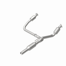 Load image into Gallery viewer, MagnaFlow 01-02 Dodge Ram 2500 5.9L Direct Fit Converter