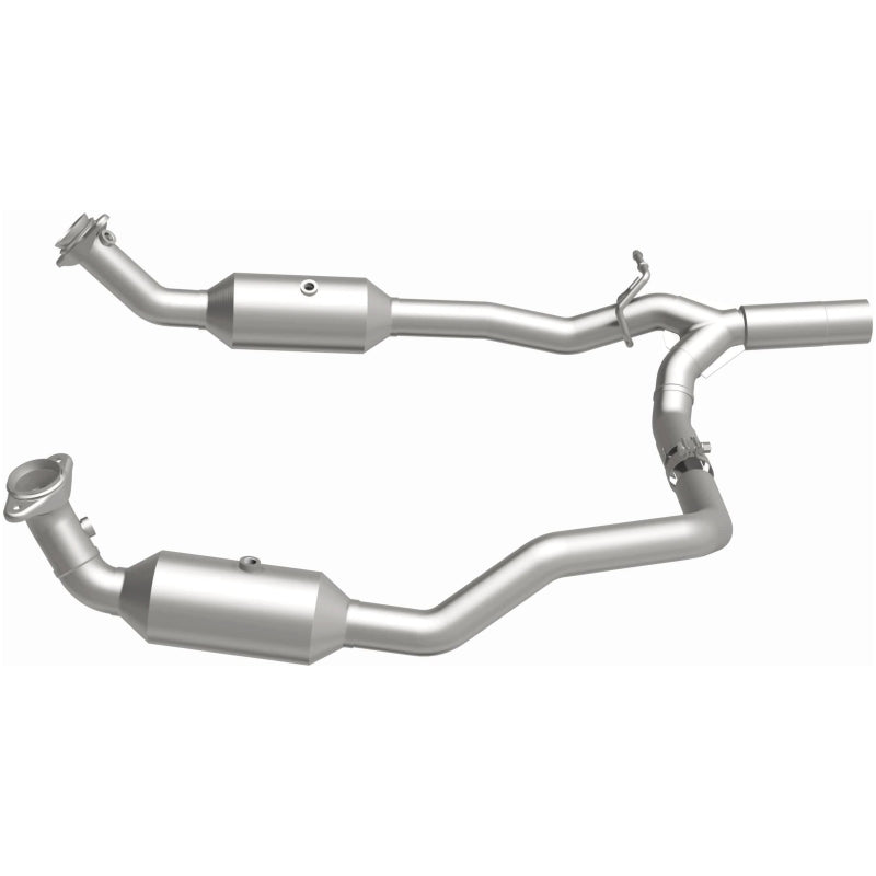 MagnaFlow 17-18 Ford E-350 6.8L Direct Fit Converter