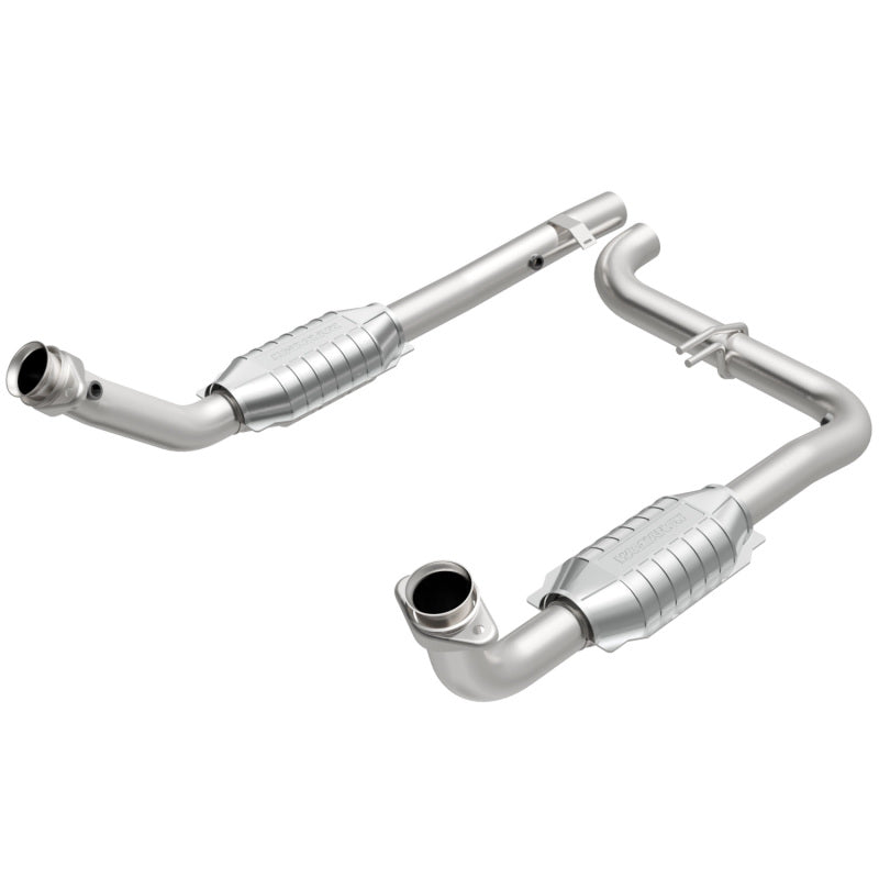 MagnaFlow Direct Fit Catalytic Converter 15-16 Ford Edge 3.5L FWD - Rear
