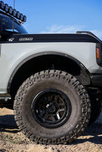 Load image into Gallery viewer, Mickey Thompson Baja Legend MTZ Tire - 40X13.50R17LT 121Q - 247959