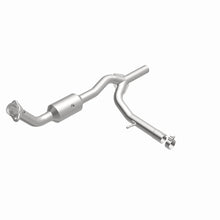 Load image into Gallery viewer, MagnaFlow 07-08 F-150 V8 4.6 OEM Underbody Direct Fit Converter