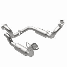 Load image into Gallery viewer, MagnaFlow 20-22 Ford F-250 SD Single Underbody Direct Fit Catalytic Converter