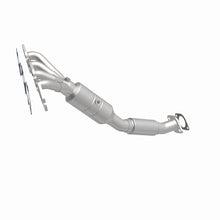 Load image into Gallery viewer, MagnaFlow 08-10 Ford Focus 2.0L Direct Fit Converter