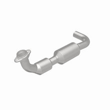 Load image into Gallery viewer, MagnaFlow 2000 Ford F-150 5.4L Direct Fit Converter