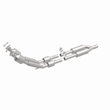 Load image into Gallery viewer, MagnaFlow 2006 Volkswagen Passat 3.6L Direct Fit Converter