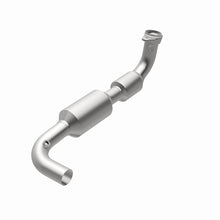 Load image into Gallery viewer, MagnaFlow 2000 Ford F-150 5.4L Direct Fit Converter