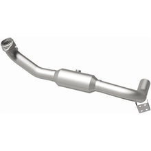 Load image into Gallery viewer, MagnaFlow 05-06 Lincoln Navigator 5.4L Direct Fit Catalytic Converter - Passenger Side