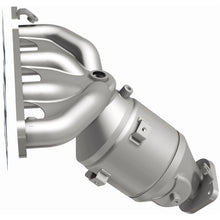 Load image into Gallery viewer, MagnaFlow 17-20 Nissan Rogue Sport Single Manifold 2L Direct Fit Converter