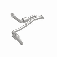 Load image into Gallery viewer, MagnaFlow 05-06 Jeep Grand Cherokee 5.7L Direct Fit Catalytic Converter