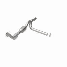 Load image into Gallery viewer, MagnaFlow 04-06 F-150 V8 4.6 OEM Underbody Direct Fit Converter