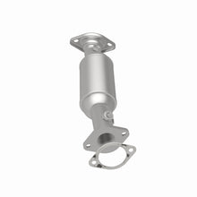 Load image into Gallery viewer, MagnaFlow 10-11 Soul 1.6L Underbody Direct Fit Converter