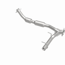 Load image into Gallery viewer, MagnaFlow 03-04 Lincoln Navigator 5.4L Direct Fit Converter