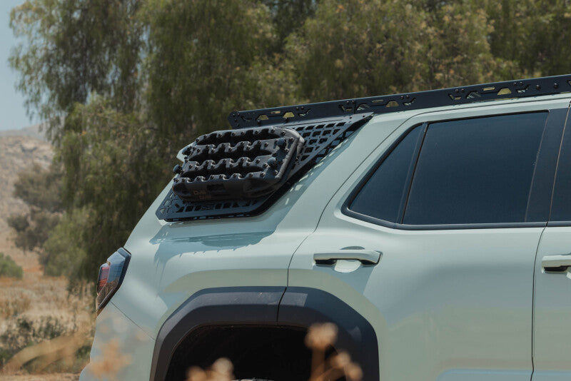 DV8 25-26 Toyota 4Runner Exterior Window Molles (Use w/ PN dveRRTF3-02) - Driver & Passenger RRTF3-02EM