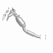 Load image into Gallery viewer, MagnaFlow 09-10 Ford Focus 2.0L Direct Fit Converter