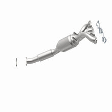 Load image into Gallery viewer, MagnaFlow 09-10 Ford Focus 2.0L Direct Fit Converter