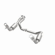 Load image into Gallery viewer, MagnaFlow 04-06 Chevrolet Silverado 1500 5.3L Direct Fit Catalytic Converter