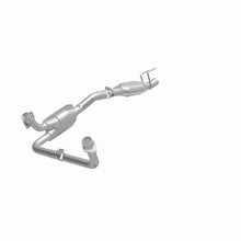 Load image into Gallery viewer, MagnaFlow 92-95 Ford E-150 5.0L Direct Fit Converter