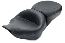 Load image into Gallery viewer, Mustang 97-07 Harley Road King, 06-07 Street Glide, 00-05 Eagle Std Touring Pass Seat - Black