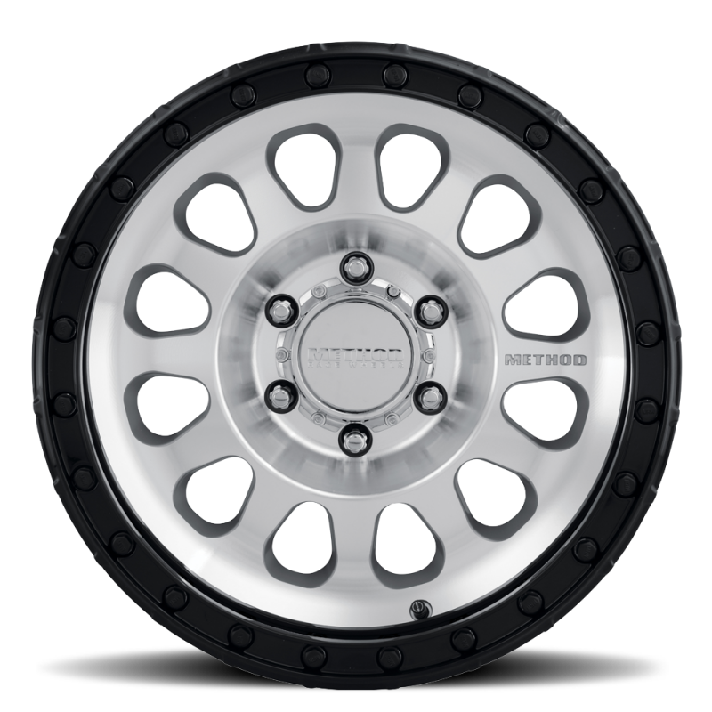 Method MR315 17x8.5 0mm Offset 8x6.5 130.81mm CB Machined Wheel - Gloss Black Lip MR315785801600