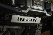 Load image into Gallery viewer, DV8 Offroad 2007-2018 Jeep Wrangler JK Front Skid Plate