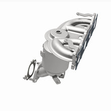 Load image into Gallery viewer, MagnaFlow 13-17 Hyundai Santa Fe Sport 2.4L Direct Fit Catalytic Converter