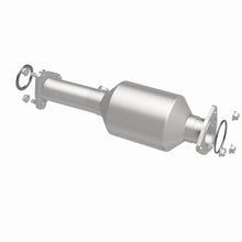 Load image into Gallery viewer, MagnaFlow Direct Fit Catalytic Converter 17-19 Honda CR-V Single Underbody 2.4L