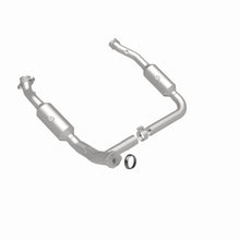 Load image into Gallery viewer, MagnaFlow 06-10 Ford Explorer 4.0L Direct Fit Converter