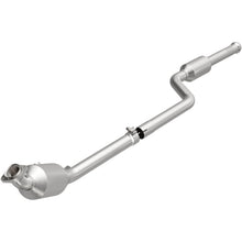 Load image into Gallery viewer, MagnaFlow 2011 C300 V6 3 OEM Underbody Direct Fit Converter