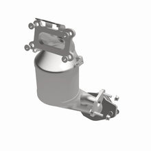 Load image into Gallery viewer, MagnaFlow Direct Fit Catalytic Converter 2021 Nissan Altima Single Manifold 2.5L