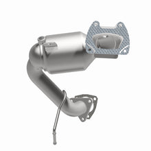 Load image into Gallery viewer, MagnaFlow 14-17 Jeep Cherokee 3.2L Direct Fit Converter