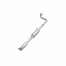 Load image into Gallery viewer, MagnaFlow Direct Fit Catalytic Converter 18-19 Hyundai Kona L4 OEM Underbody