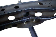 Load image into Gallery viewer, Rust Buster 88-95 Toyota Body Mount Brackets