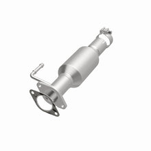 Load image into Gallery viewer, MagnaFlow Direct Fit Catalytic Converter 15-16 Ford Edge 3.5L FWD - Rear