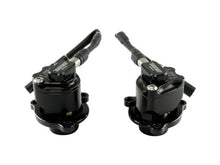 Load image into Gallery viewer, Turbosmart 15-21 Mercedes-Benz C63 4.0L (M177) BOV Kompact EM Dual Port VR29