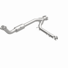 Load image into Gallery viewer, MagnaFlow 05-06 Lincoln Navigator 5.4L - Driver side